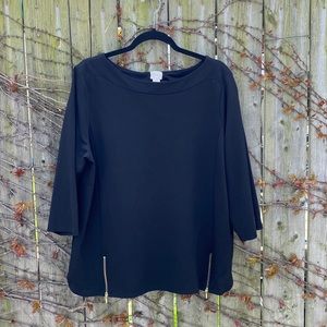 3/$40 👀 Chico’s black blouse